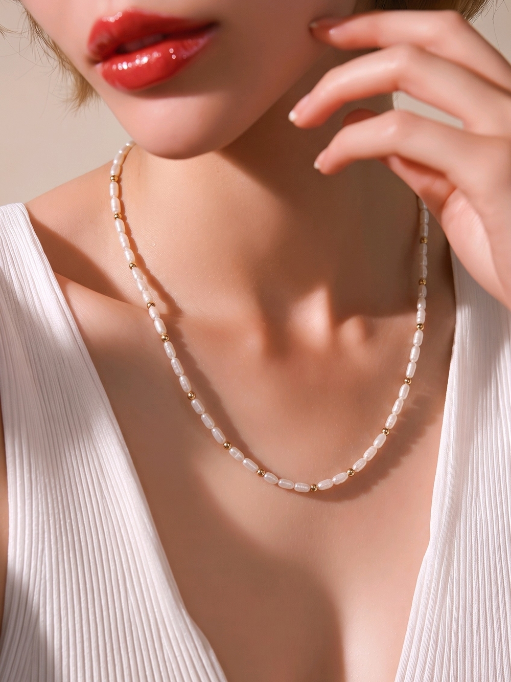 Trifari vintage pearl beads with gold accents necklace